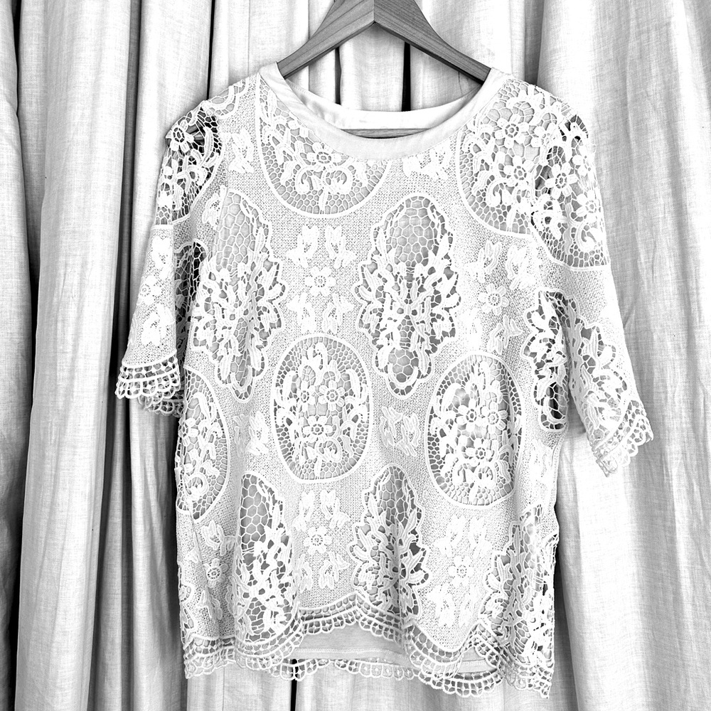Pleione Crew Neck Cream Ecru Short Sleeve Lace Top Fully Lined